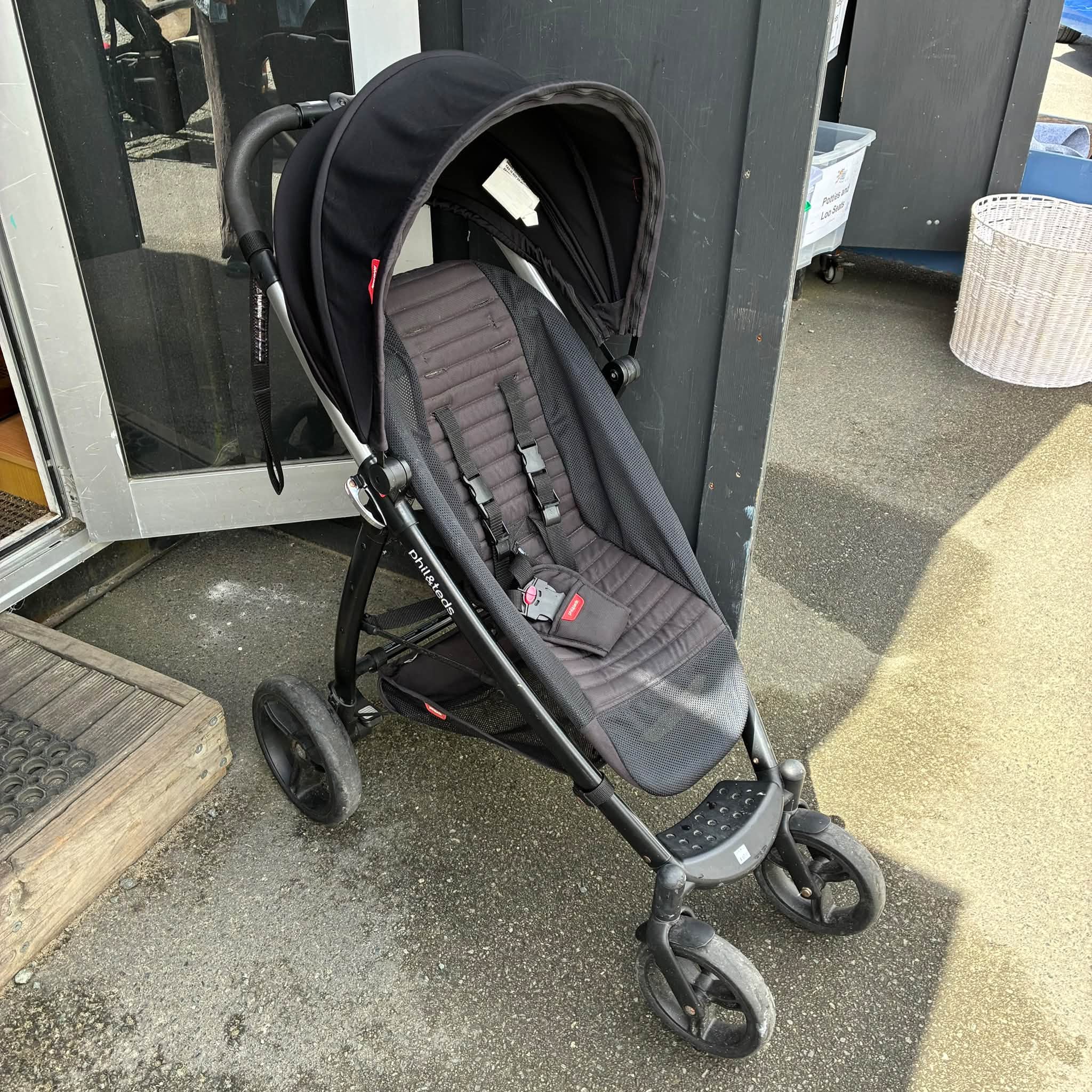 Mangawhai Community Op Shop update