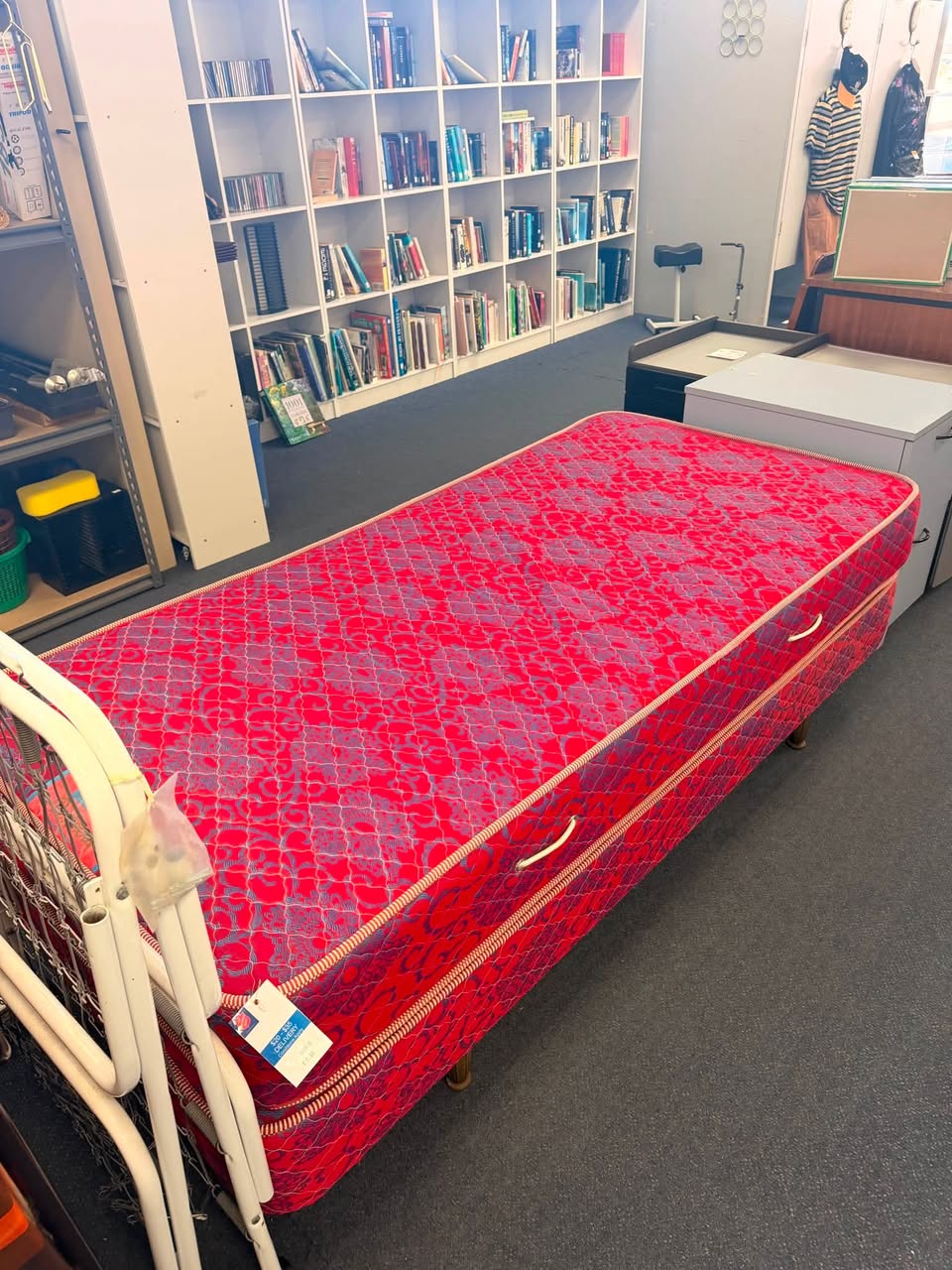 Good Morning ❤️
Hope you’re all having a lovely week so far!
We’ve got a great range of furniture available now in-store. Come see us at: 168 Oxford Street, Levin.