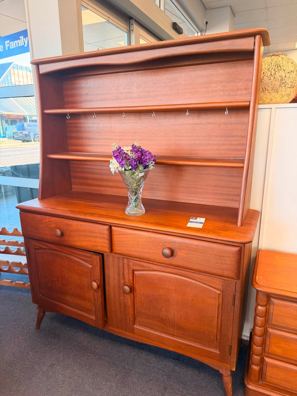 Good Morning ❤️
Hope you’re all having a lovely week so far!
We’ve got a great range of furniture available now in-store. Come see us at: 168 Oxford Street, Levin.