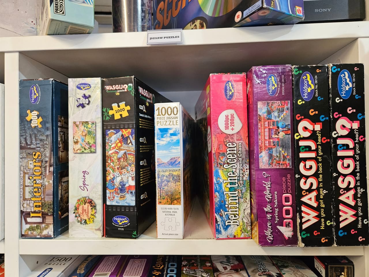 Winter time is puzzle time! 🧩🧩🧩
Our selection is awesome at Mary Potter Hospice Shop in Porirua, as are our prices. Most of these are just $5!
#marypotterhospiceshop #opshopfinds #puzzles