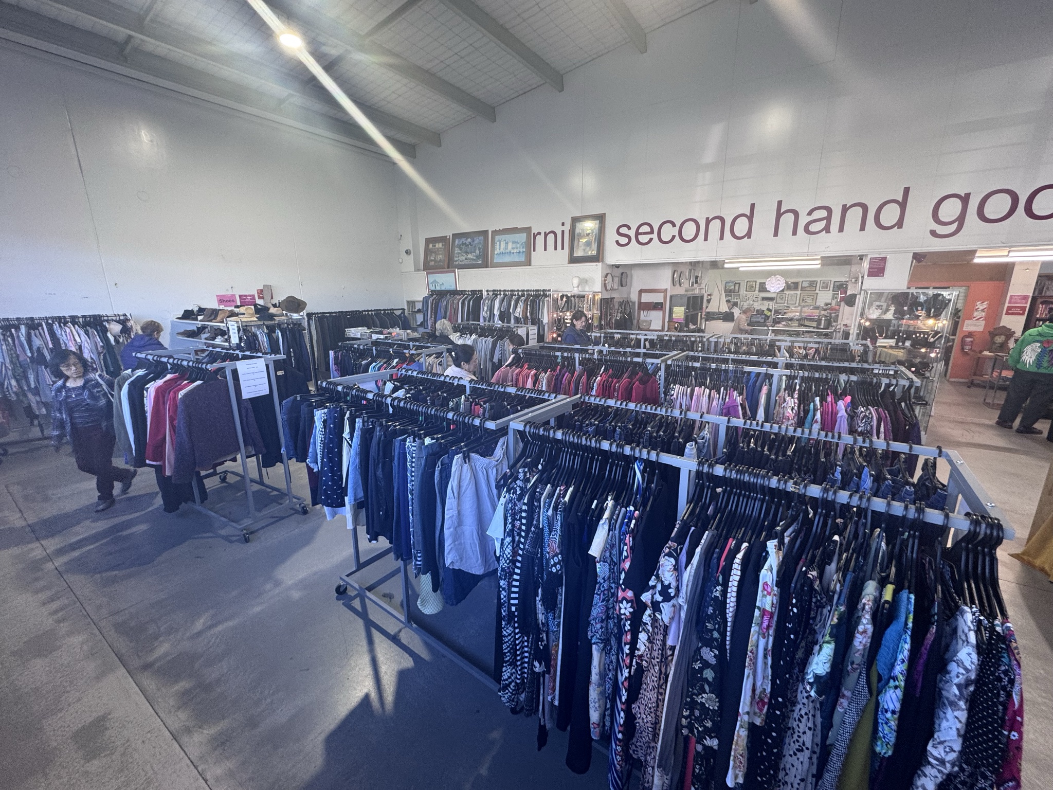 This store is massive, affordable and always well organised. The place to go for electrical, furniture, crockery & glassware, ladies clothes, sports gear, toys, cushions and linen for sure