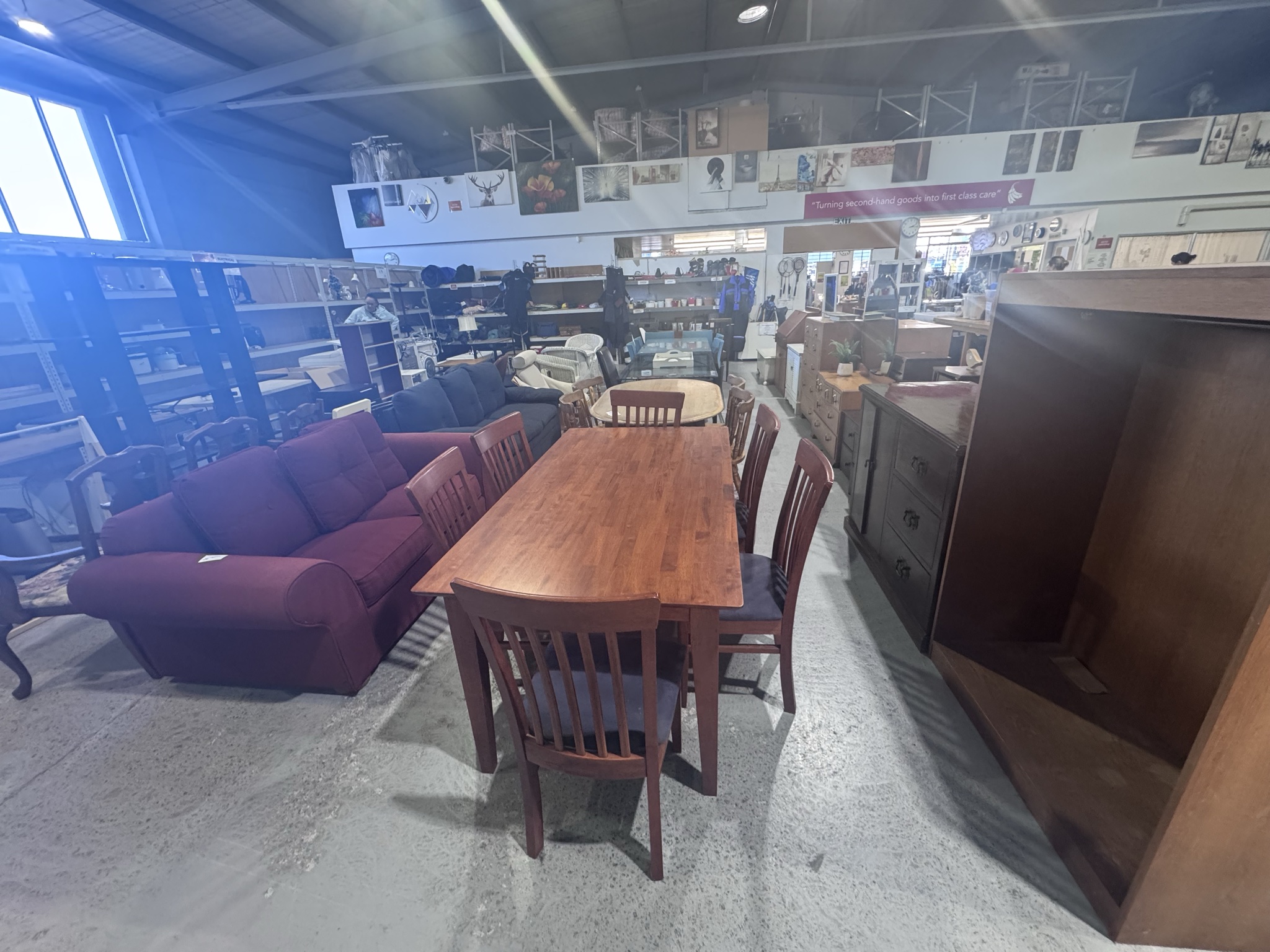 This store is massive, affordable and always well organised. The place to go for electrical, furniture, crockery & glassware, ladies clothes, sports gear, toys, cushions and linen for sure