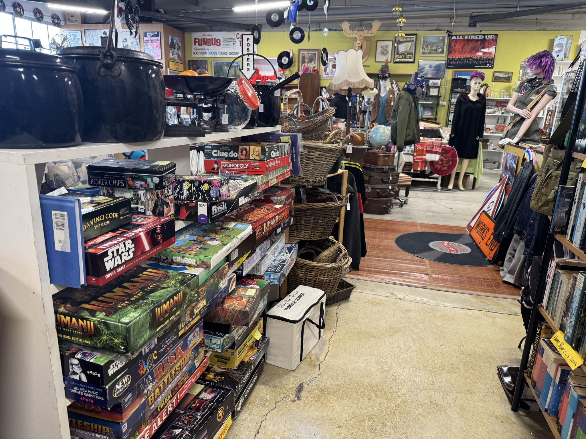 Buried down a laneway is this eclectic mix of blasts from the pasts; where RL Stine books, pop Sci Fi from the 60s and retro toys are waiting to be found. Loved looking in here 😍