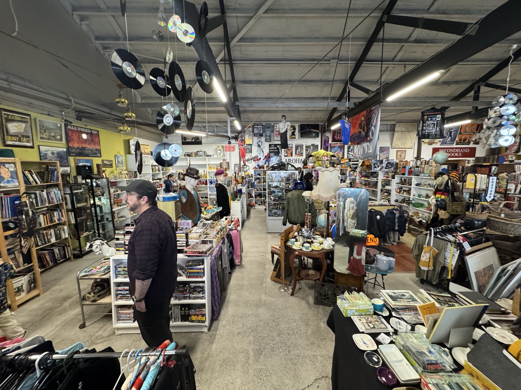 Buried down a laneway is this eclectic mix of blasts from the pasts; where RL Stine books, pop Sci Fi from the 60s and retro toys are waiting to be found. Loved looking in here 😍