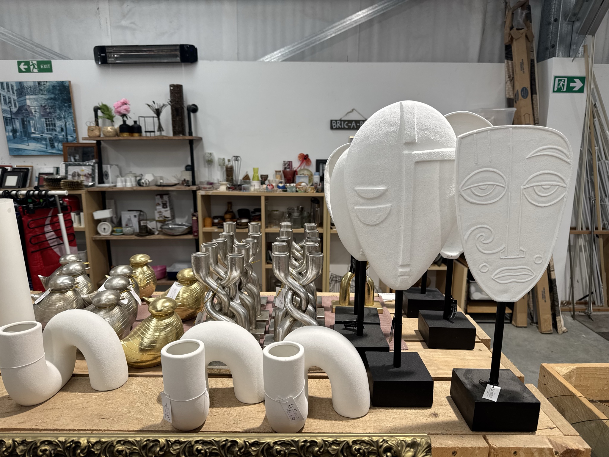 Omg so much cool stuff in store