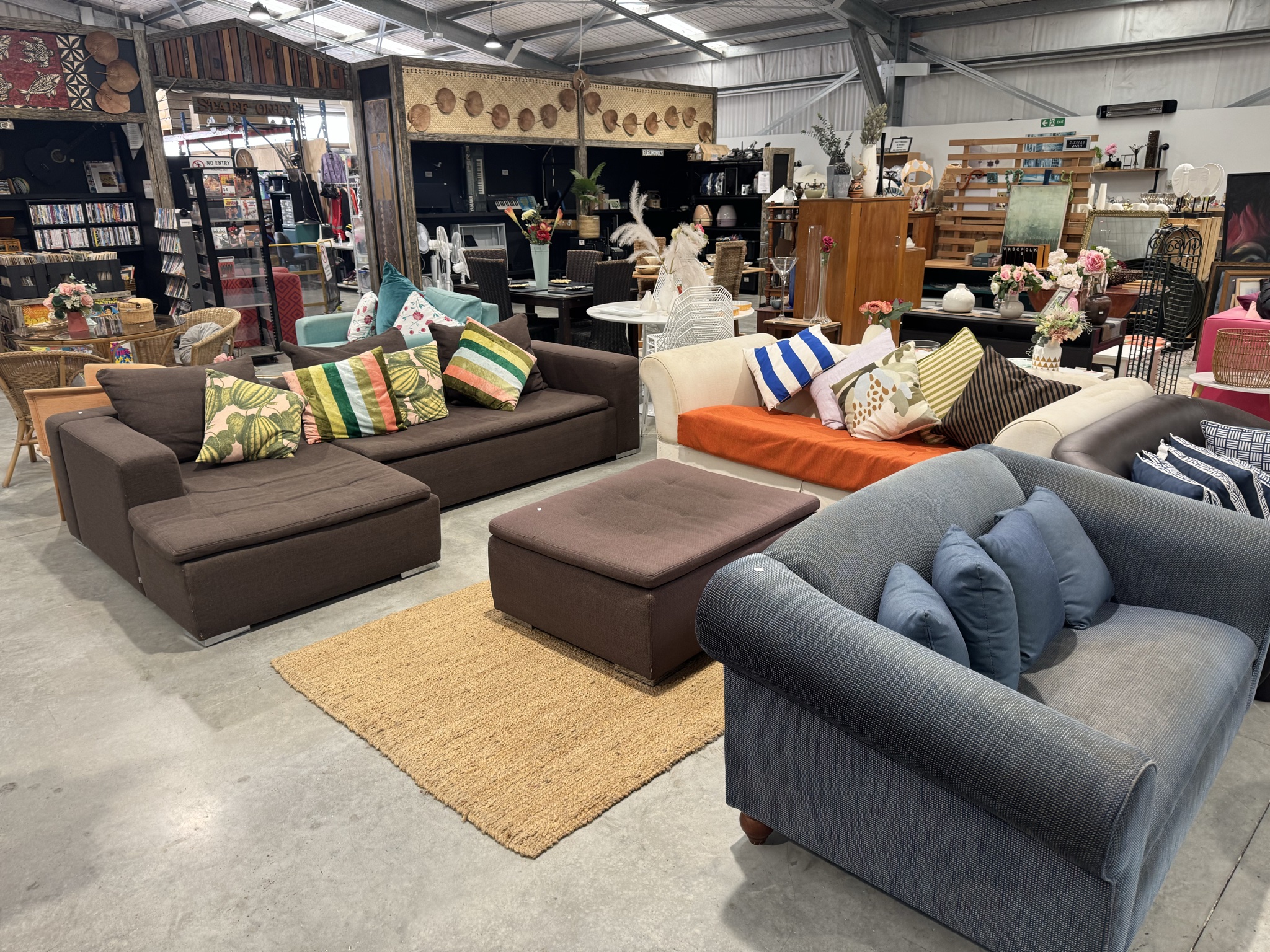 Omg so much cool stuff in store