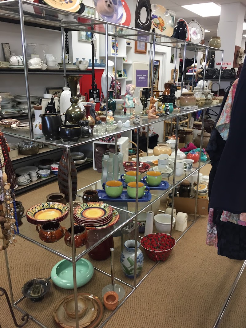 Check out Otago Community Hospice Shop Wānaka in Wānaka