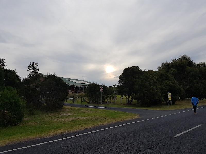 Check out Op Shop Venus Bay in Dumbalk North