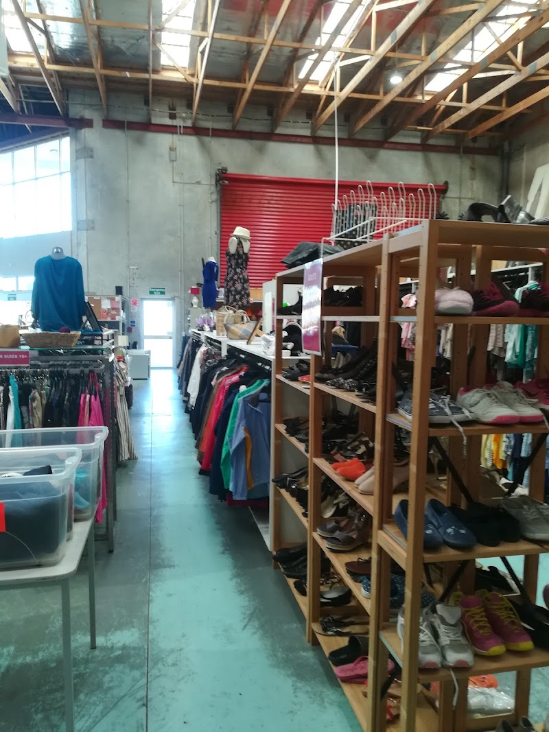 Check out Harbour Hospice Shop – Whangaparoa in Whangaparaoa