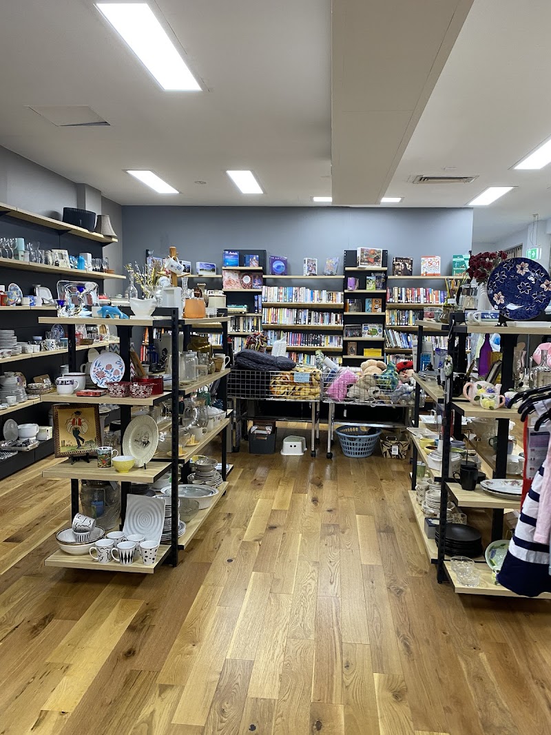 Check out Vinnies Ermington in ERMINGTON