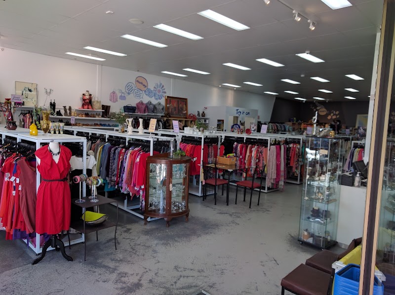 Check out Vinnies Brunswick in BRUNSWICK