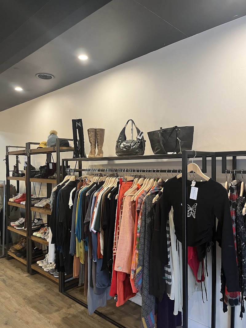 Check out Reseller – Manly in Manly