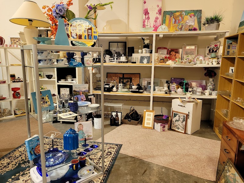 Check out Hospice Shop Takanini in Takanini