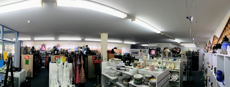 Check out Hospice Shop in Te Anau