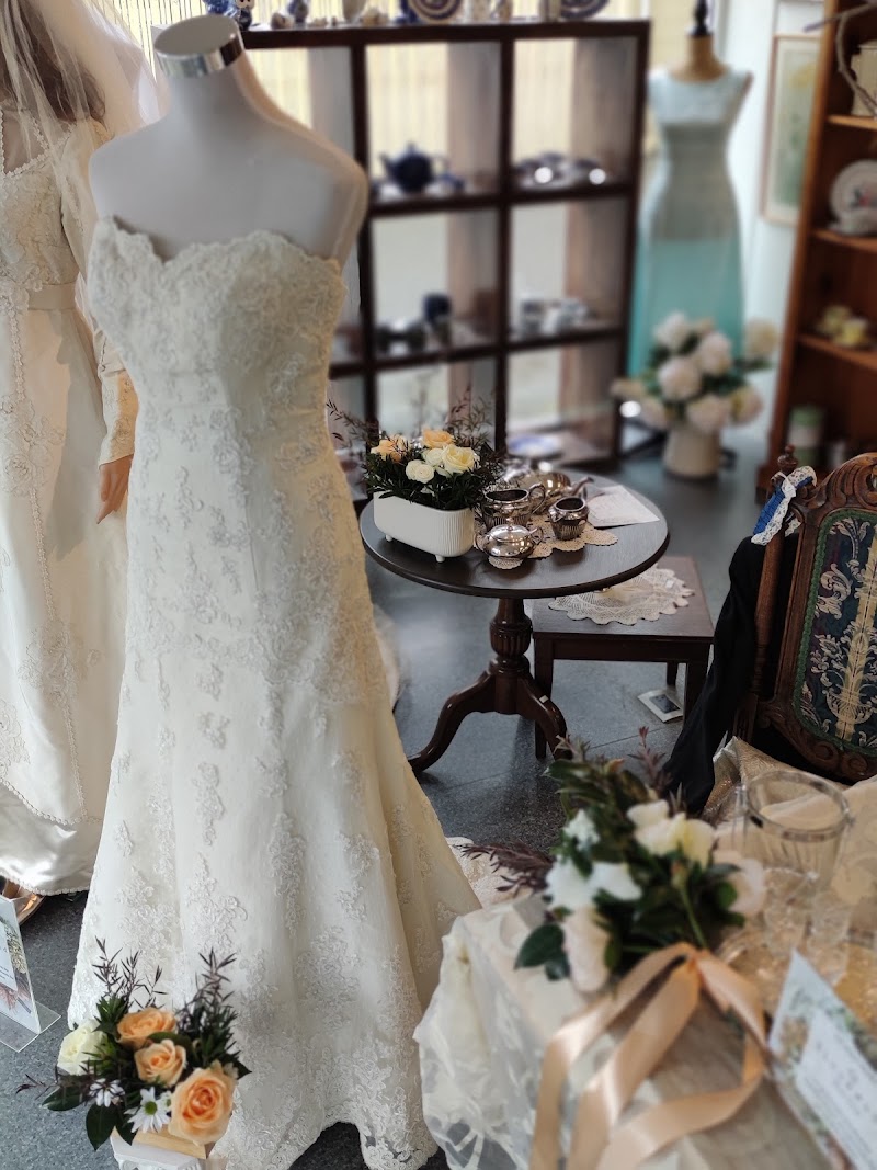 Check out Hospice Wairarapa – Greytown Shop in Greytown