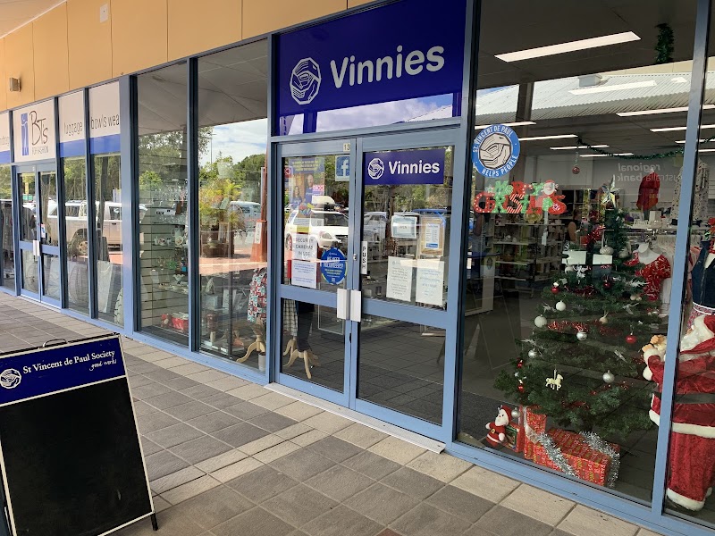 Check out Vinnies Tea Gardens in TEA GARDENS