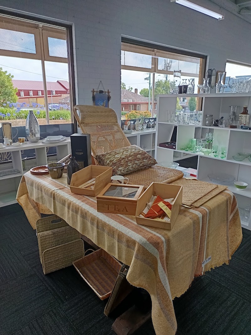 Check out Lifeline Shop Nowra in Nowra