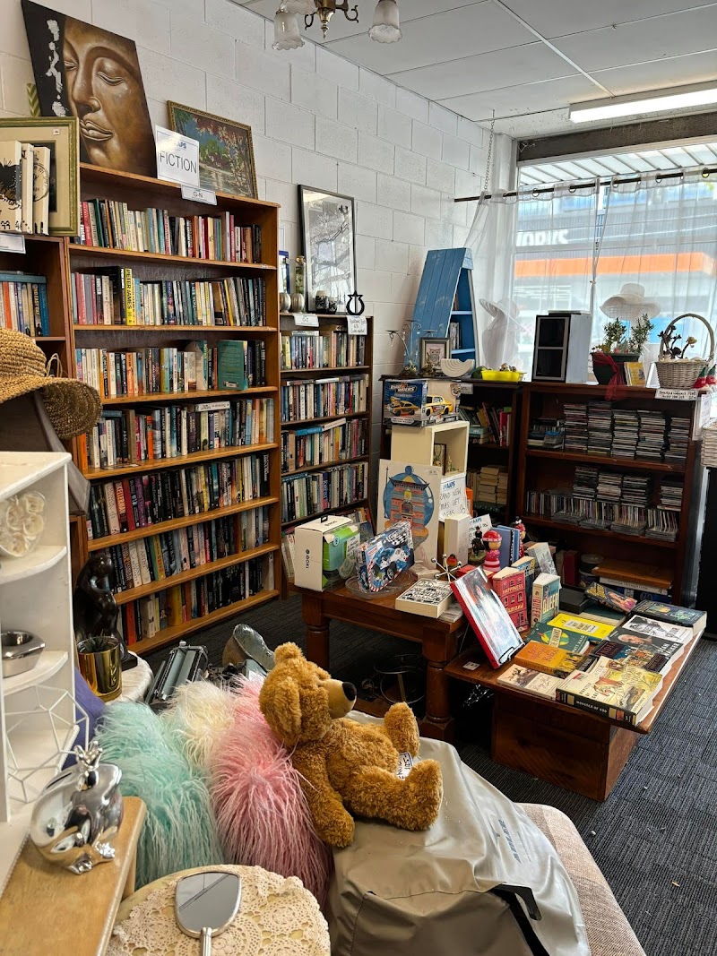 Check out Australian Animal Protection Society Op shop - Cheltenham in Cheltenham