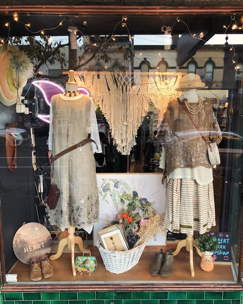 Check out Albert Park Uniting Op Shop in Albert Park