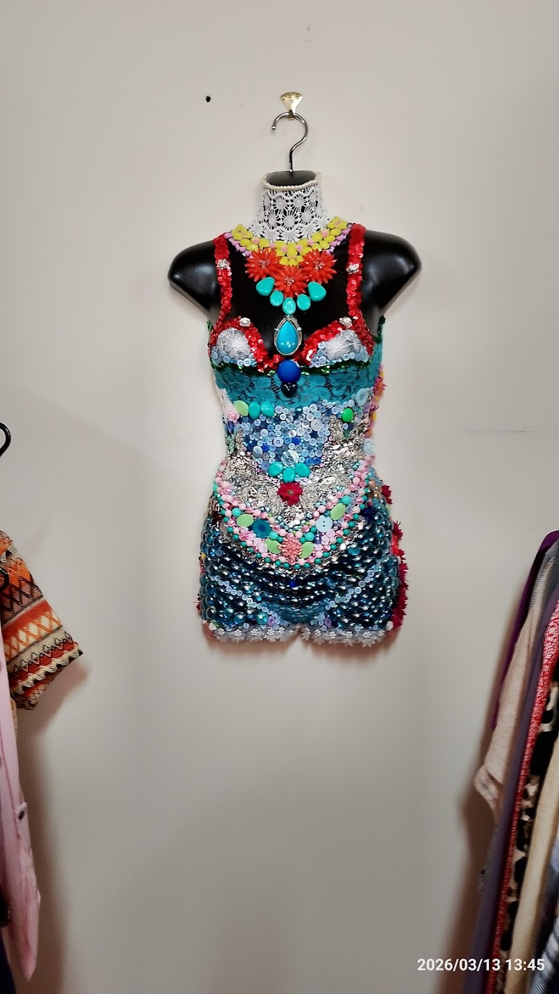 Check out Cobden Uniting Church Op Shop in Cobden