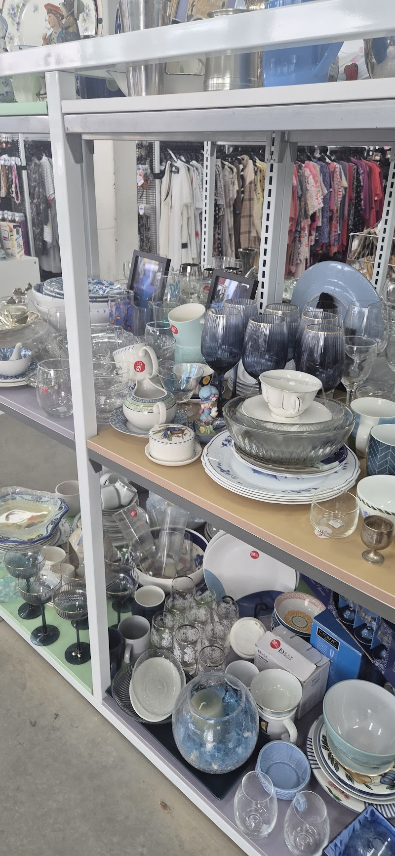 Check out Vinnies Sebastopol in SEBASTOPOL