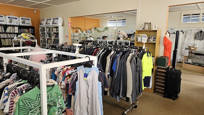 Check out Vinnies Ravenshoe in Ravenshoe