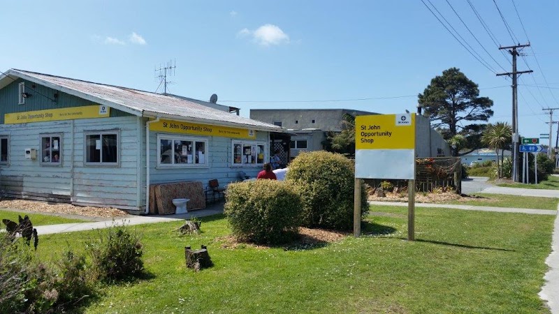 Check out St John Op Shop Mangawhai in Mangawhai