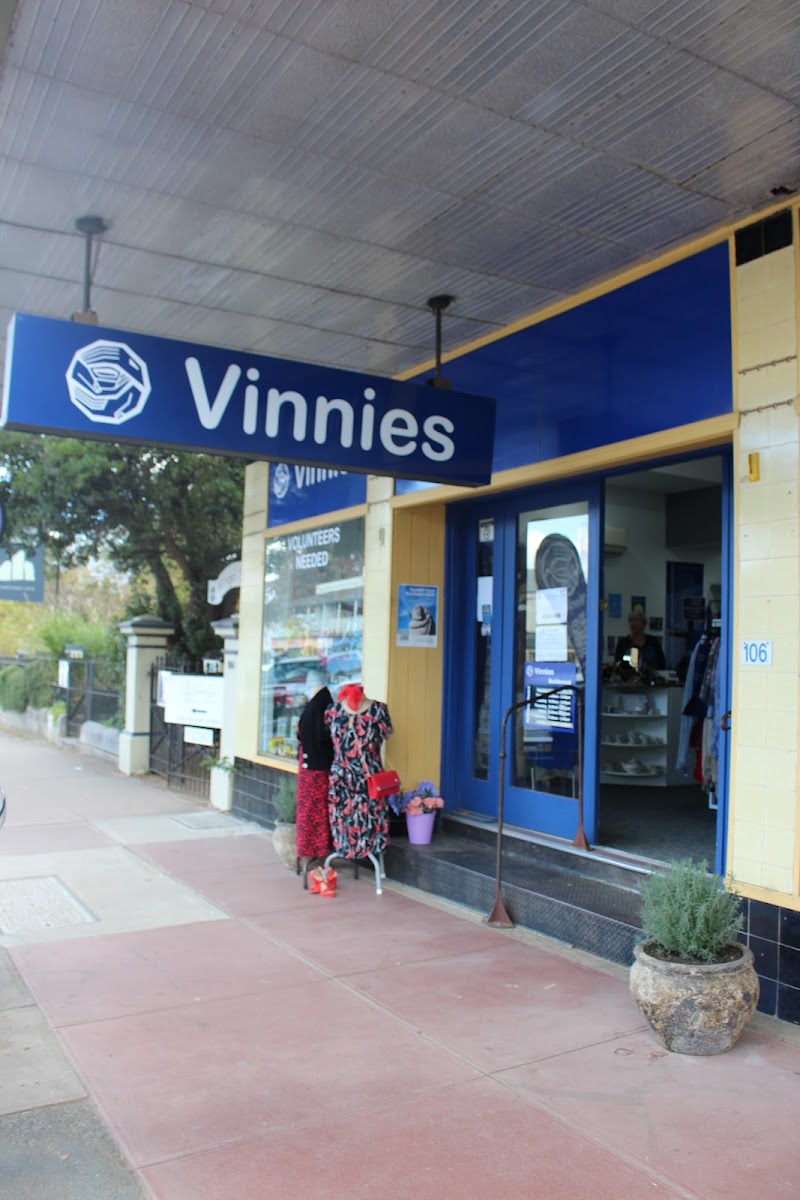 Check out Vinnies Braidwood in BRAIDWOOD