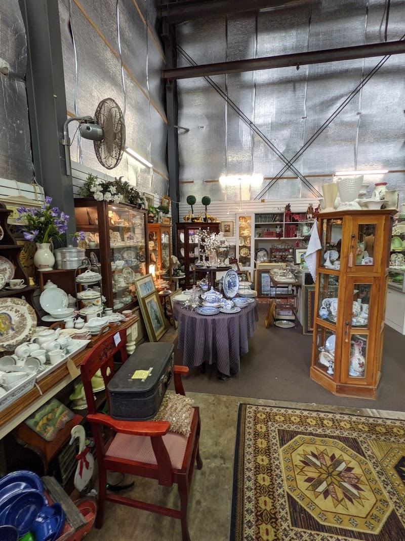 Check out Waves of Kindness Ltd in Noosaville