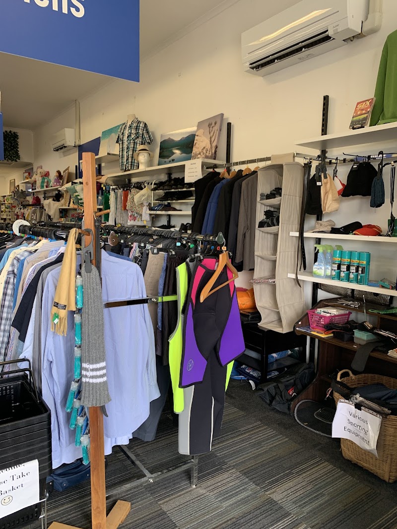 Check out Vinnies Deloraine in Deloraine
