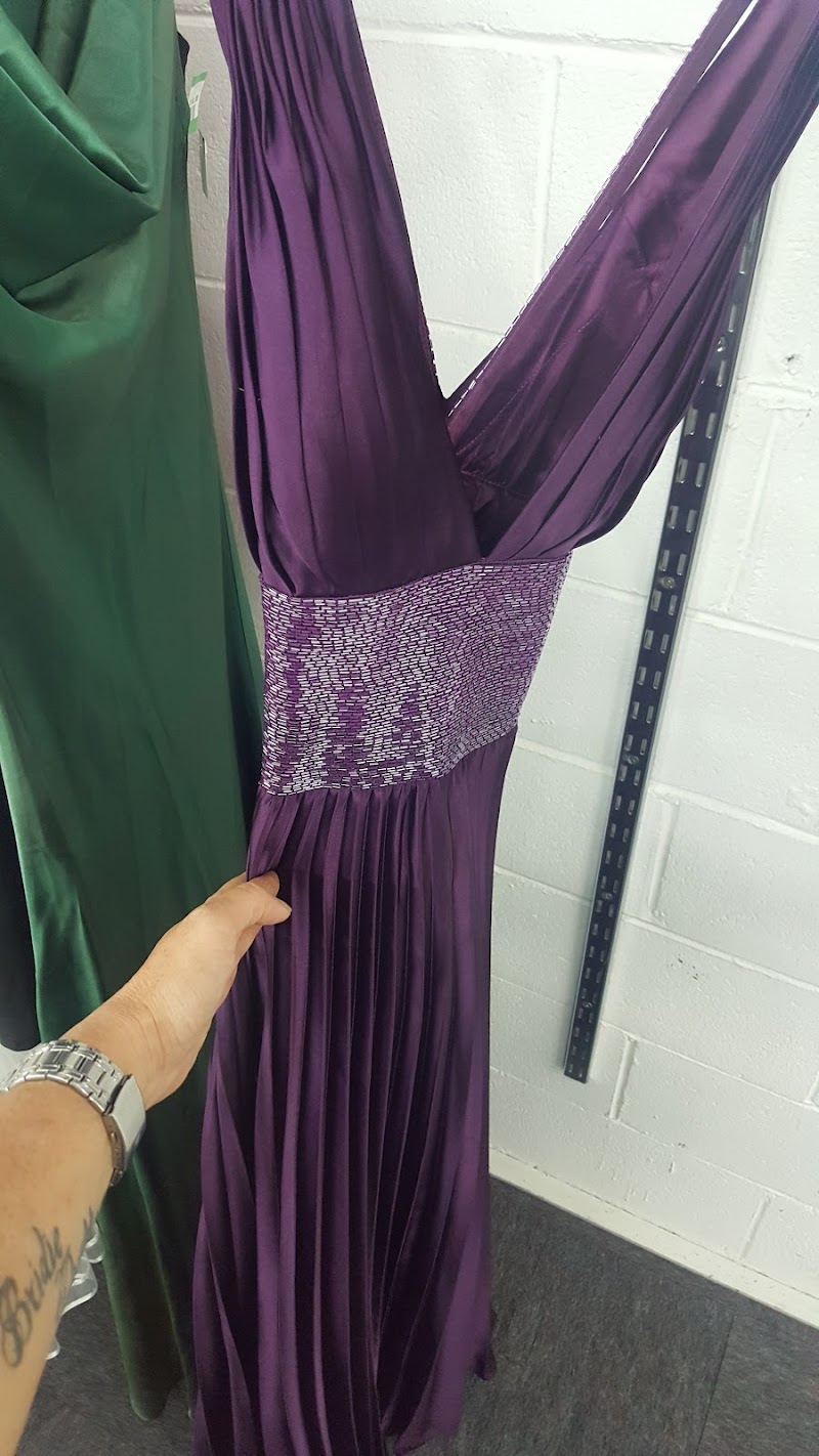 Check out Salvos Stores Tuggerah in TUGGERAH