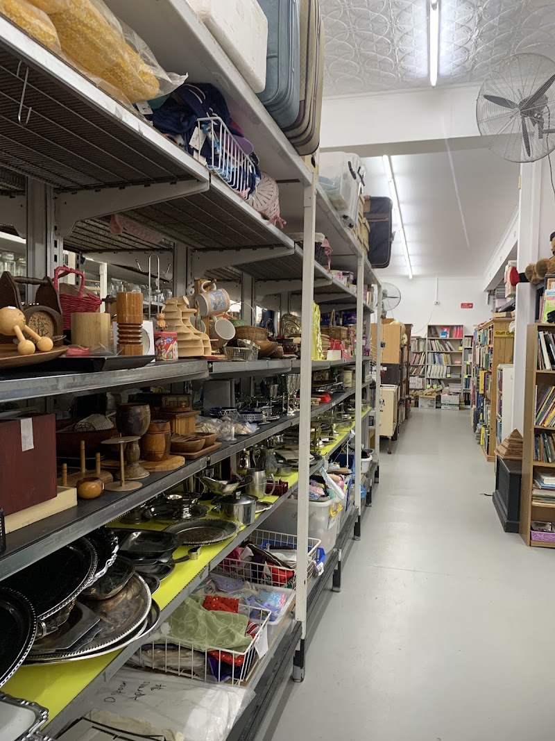 Check out Kandos Community Charity Shop in Kandos