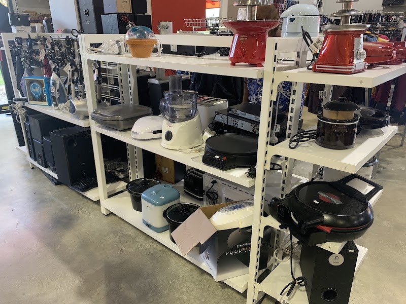 Check out Salvos Stores Mandurah in MANDURAH