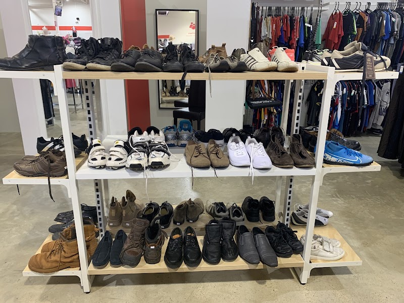 Check out Salvos Stores Mandurah in MANDURAH