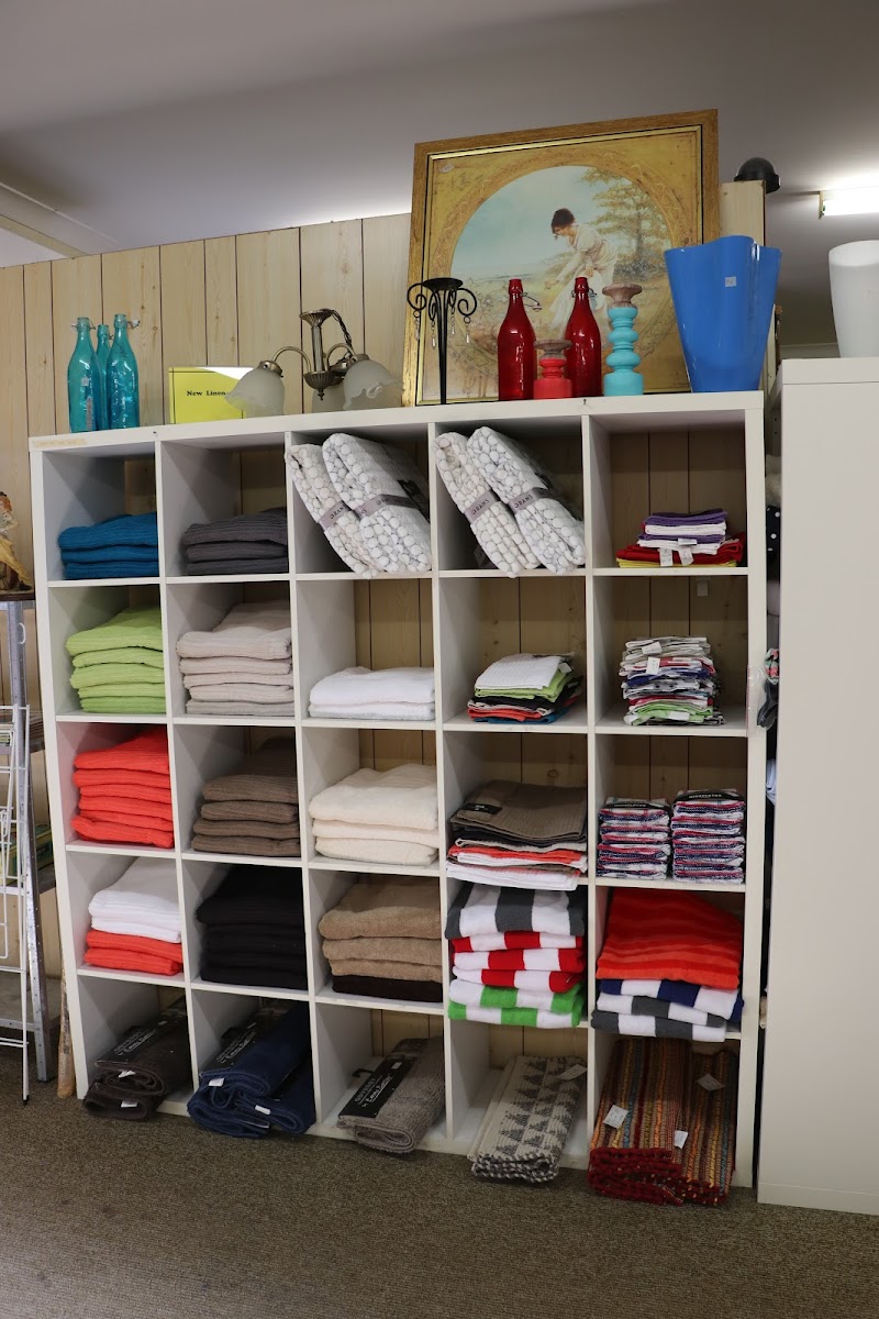 Check out Lifeline Shop Wauchope in Wauchope