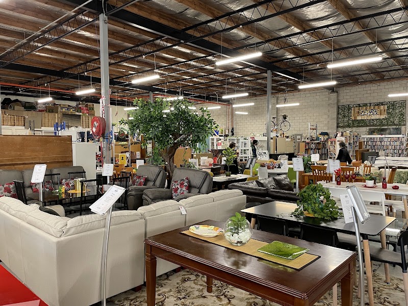 Check out Eastgate Christian Centre Op Shop in Pakuranga Heights