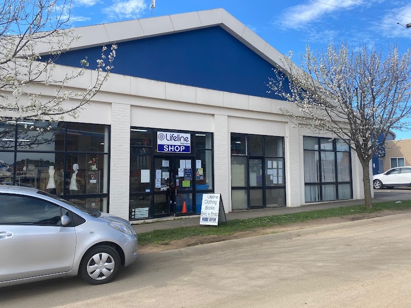 Check out Lifeline Gippsland Shop - Morwell in Morwell