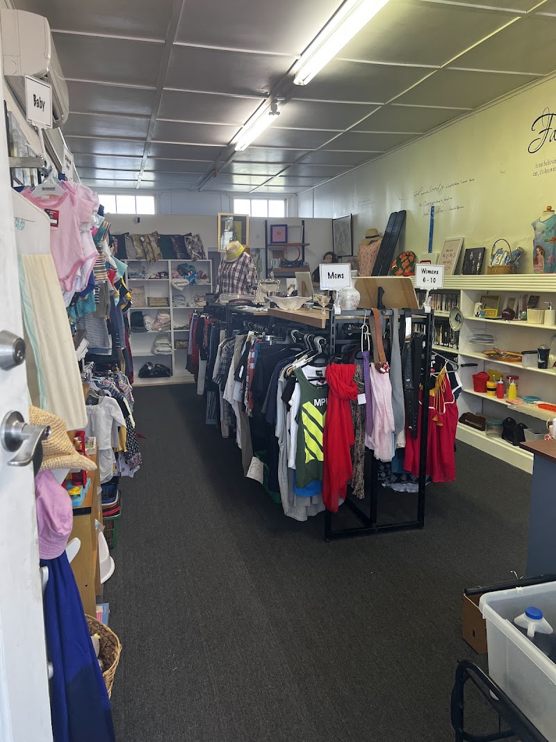 Check out St Andrews Op Shop in Te Kauwhata
