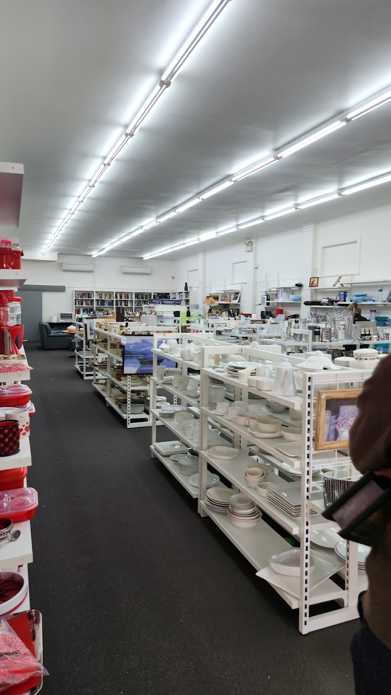 Check out Salvos Stores Katoomba in KATOOMBA