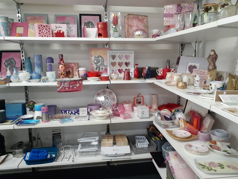 Check out Vinnies Springwood in SPRINGWOOD