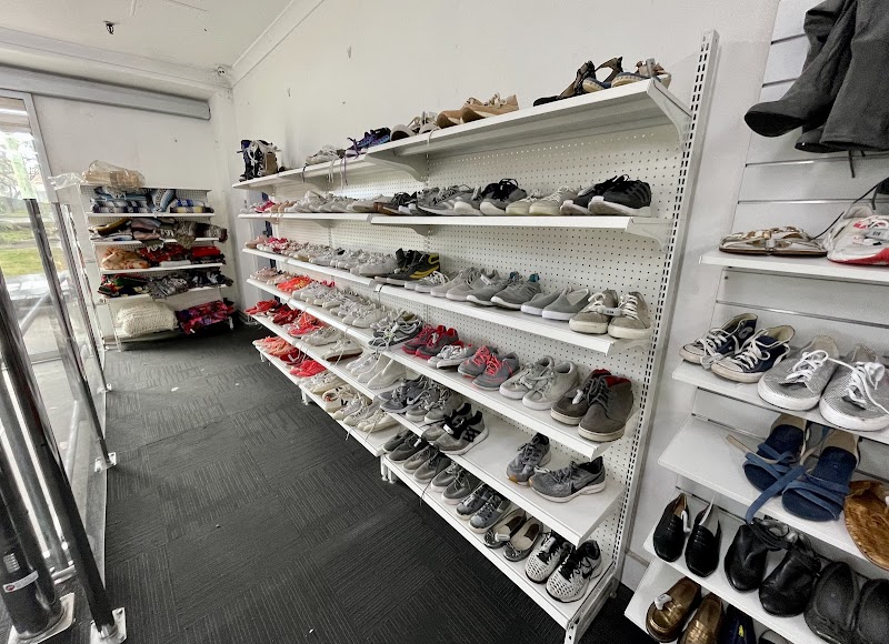 Check out Uturn Punchbowl Outlet in Punchbowl
