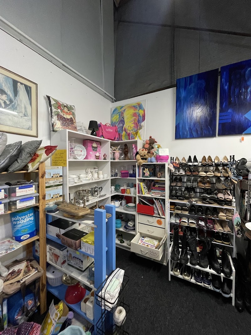 Check out Déjà New – Preloved Goods Little River in Little River