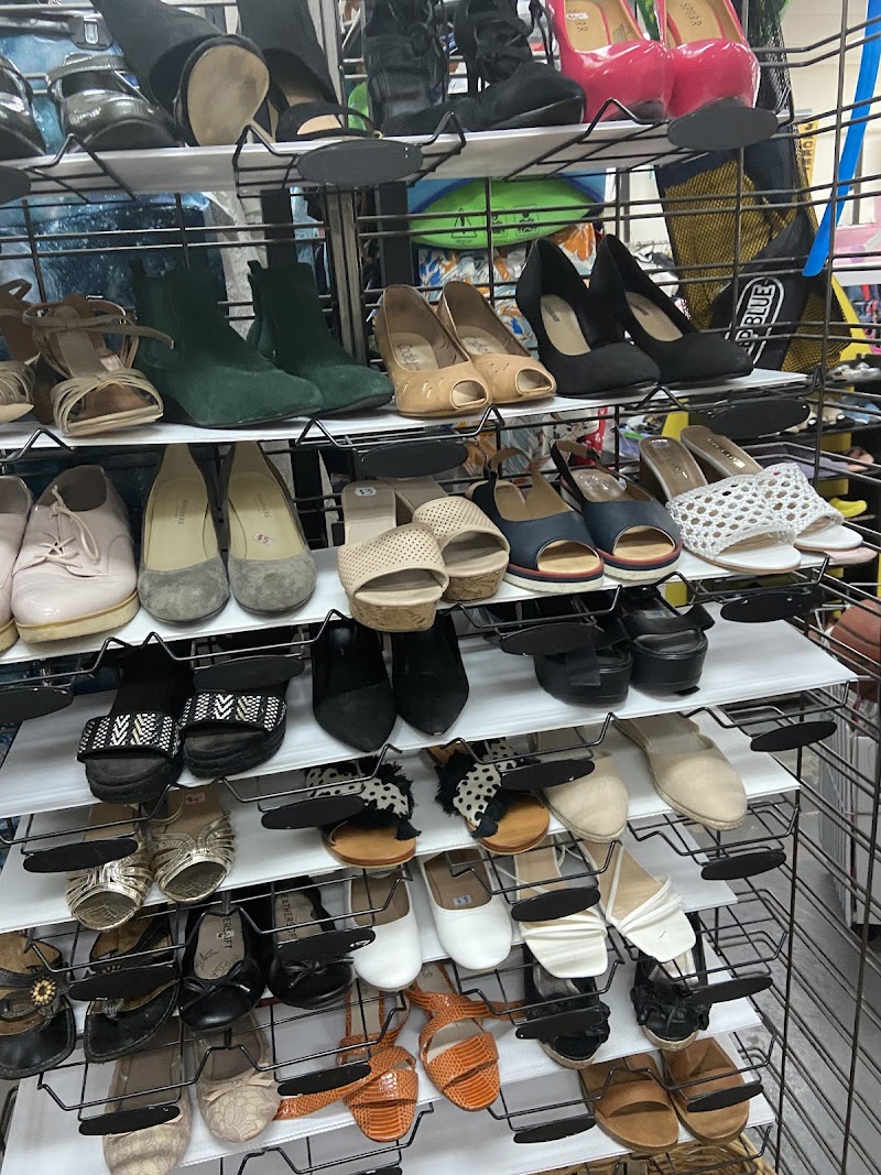 Check out Discovery Op Shop – Mt Evelyn Mount Evelyn in Mount Evelyn