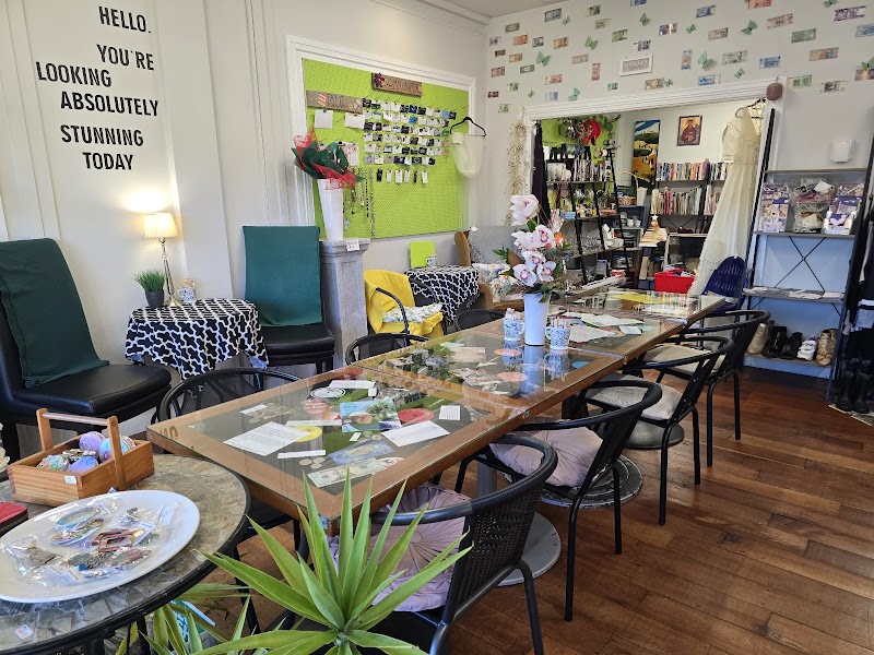 Check out The Hub Social Coffee Shop & Op Shop in Trentham
