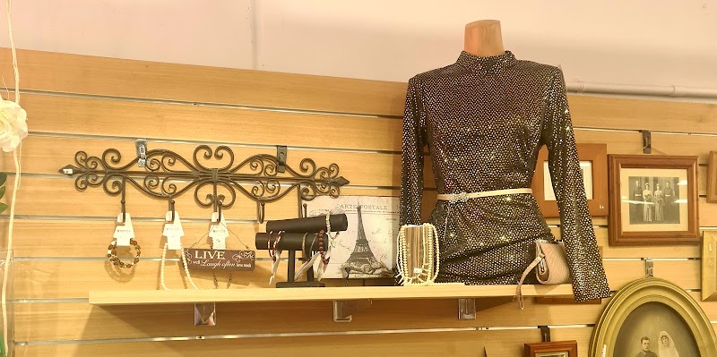 Check out Salvos Stores Kangaroo Flat in KANGAROO FLAT