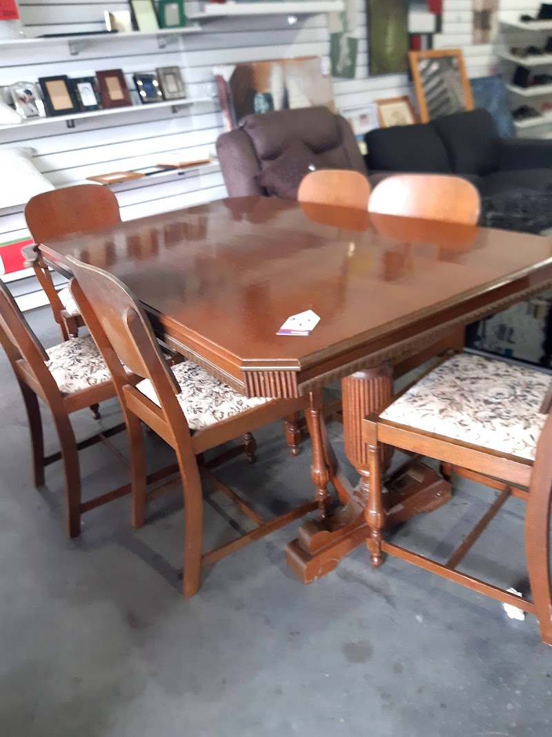 Check out Salvos Stores Archerfield in ARCHERFIELD