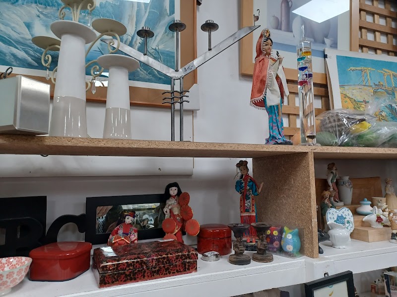 Check out Seaside Seconds OpShop Anglesea in Anglesea