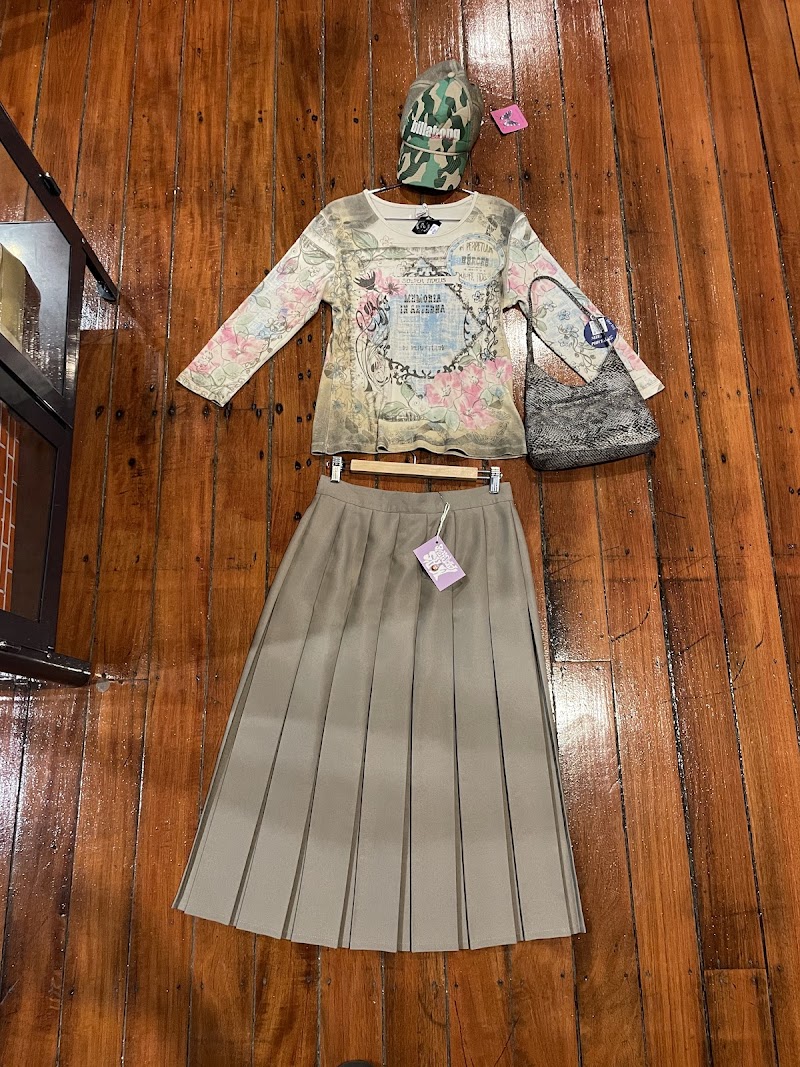 Check out Memory Lane Vintage Store in Brisbane City