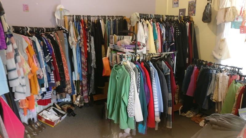 Check out Hospice Pop-up Opshop in Kaeo