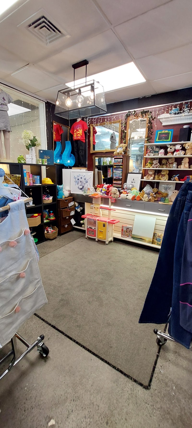 Check out Howick Hospice Shop in Howick